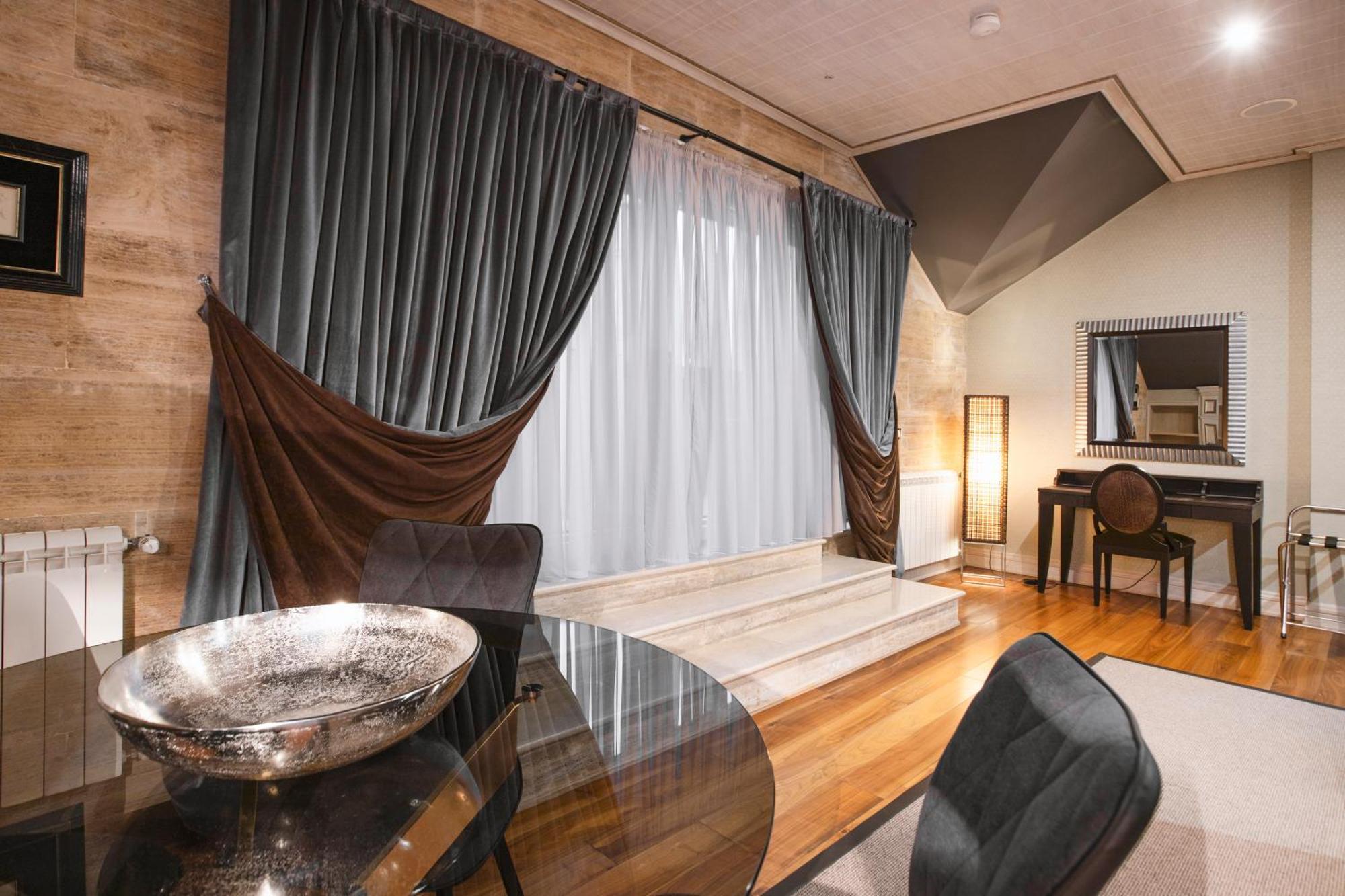 Eclat Luxury Hotel Belgrad Zimmer foto